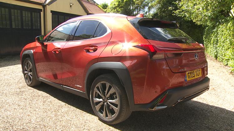LEXUS UX HATCHBACK 