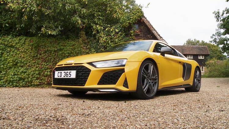 AUDI R8 COUPE 