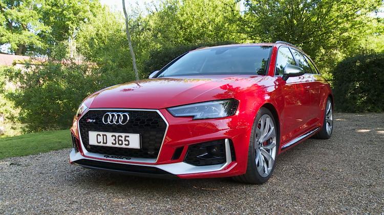 AUDI RS 4 AVANT 