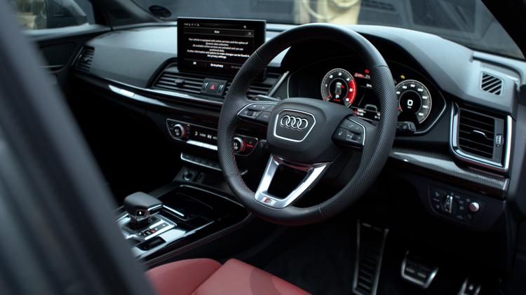 AUDI Q5 ESTATE 