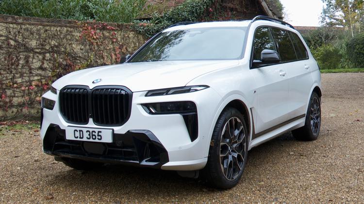 BMW X7 ESTATE 