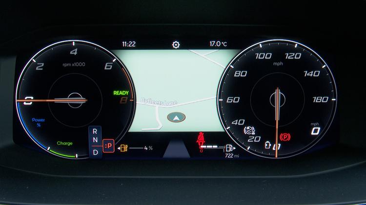 CUPRA LEON HATCHBACK V1