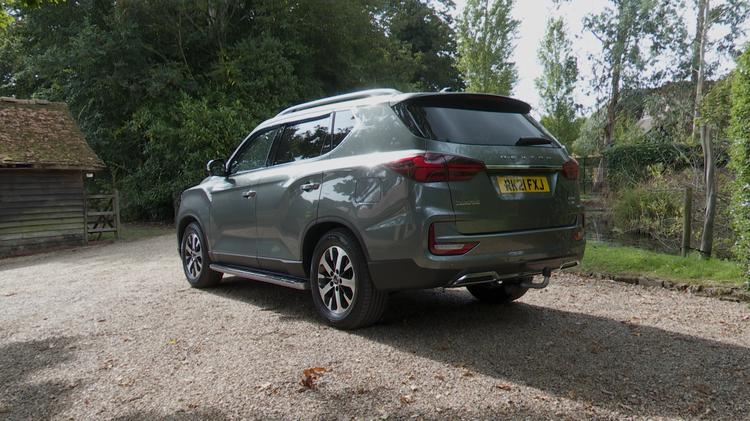 SSANGYONG REXTON ESTATE 