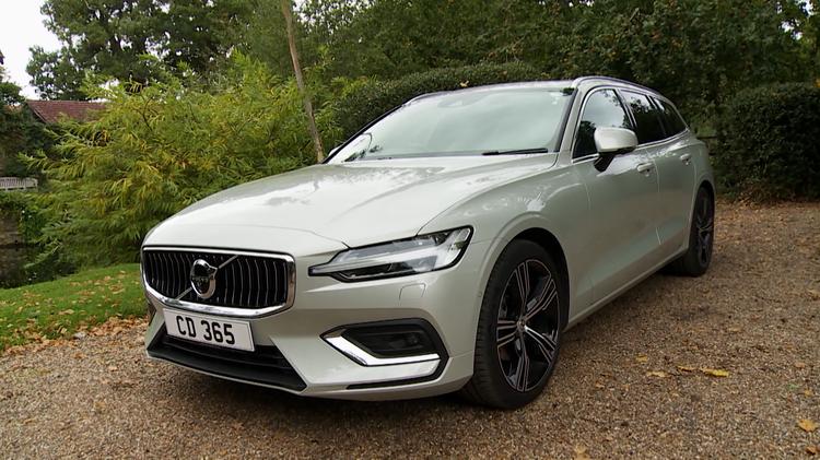 VOLVO V60 SPORTSWAGON 