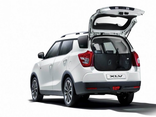 SSANGYONG TIVOLI 1.6 D Ultimate 5dr 4X4 Auto SSANGYONG TIVOLI 1.6 D Ultimate 5dr 4X4 Auto