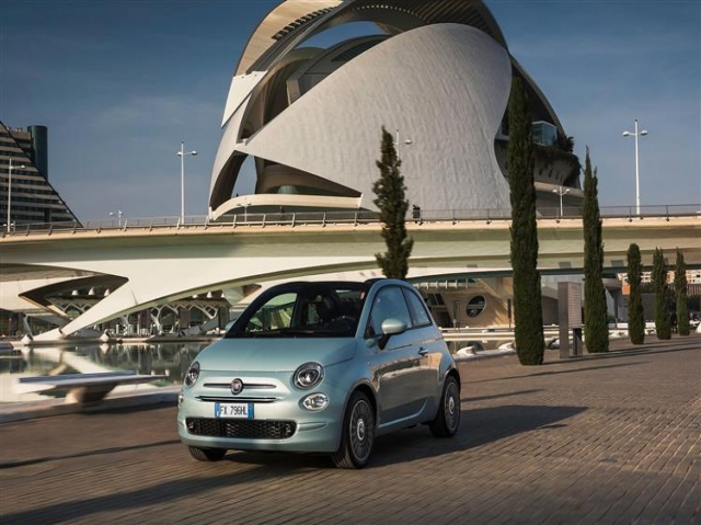 FIAT 500 ELECTRIC HATCHBACK 